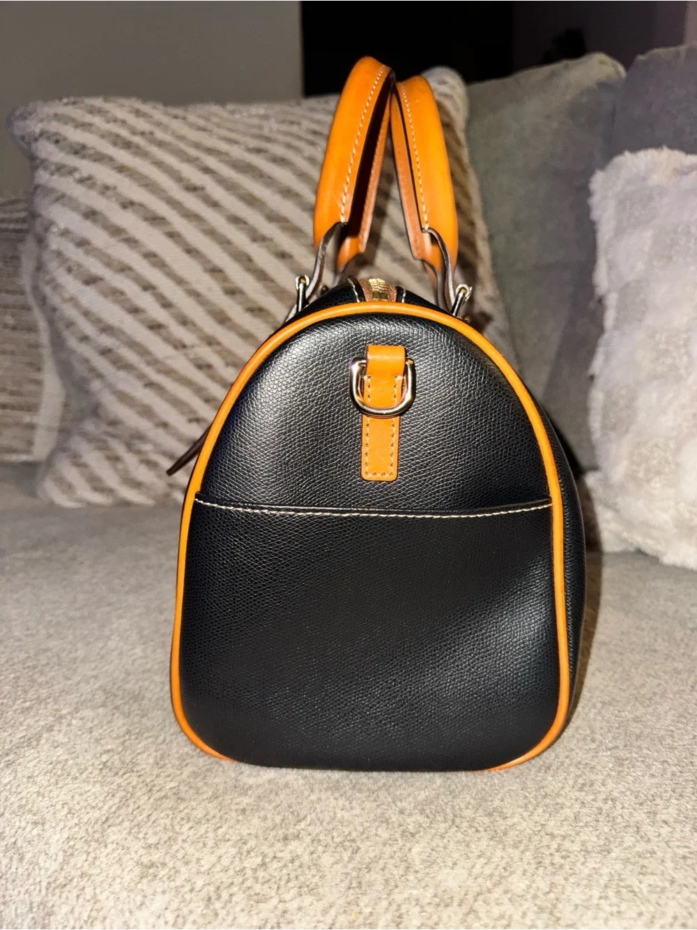Dooney & Bourke structured dooney